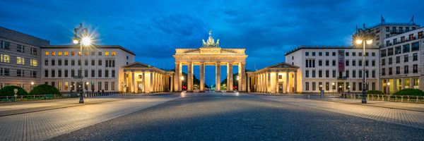 Eine der wichtigsten Stationen der berliner Stadtführung: das Brandenburger Tor